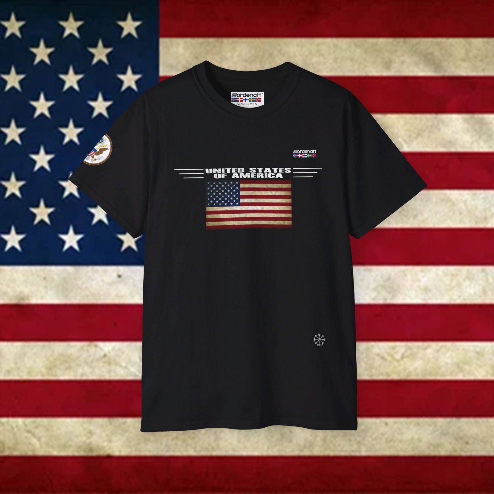 T-shirt drapeau américain. Kiss USA, I love america et lèvres T-shirt drapeau américain. Kiss USA, I love america et lèvres