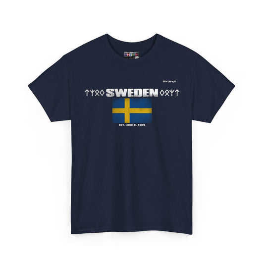 Sweden flag t-shirt in Navy — premium cotton, Nordenatt